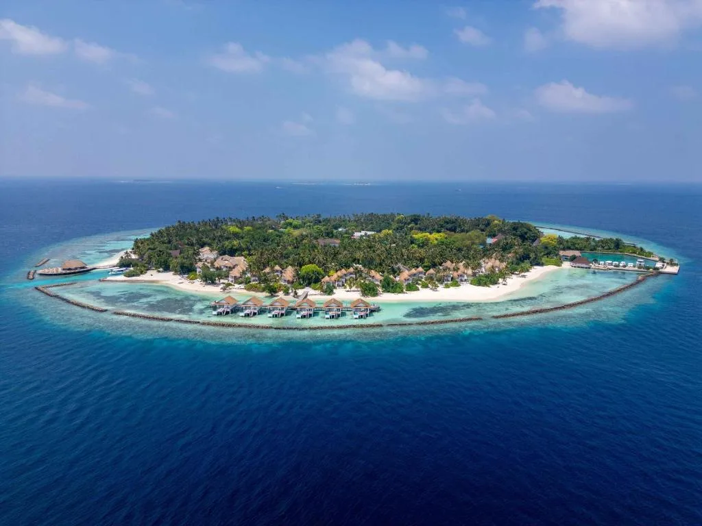 Bandos Maldives 4*